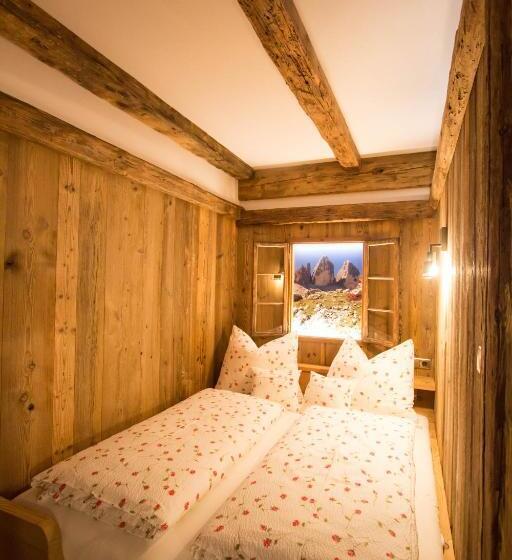 דירת חדר, Mutznhof