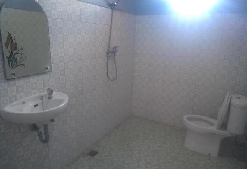 חדר דלוקס נוף לים, Ridho Malik