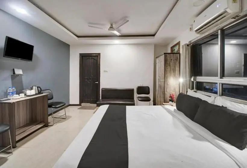 スタンダードルーム, Super Townhouse Hatigaon Near Medicity
