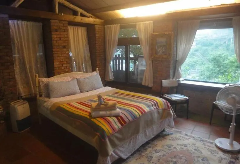 اتاق استاندارد با چشم‌انداز کوهستان, Jiufen Aromatherapy B&b