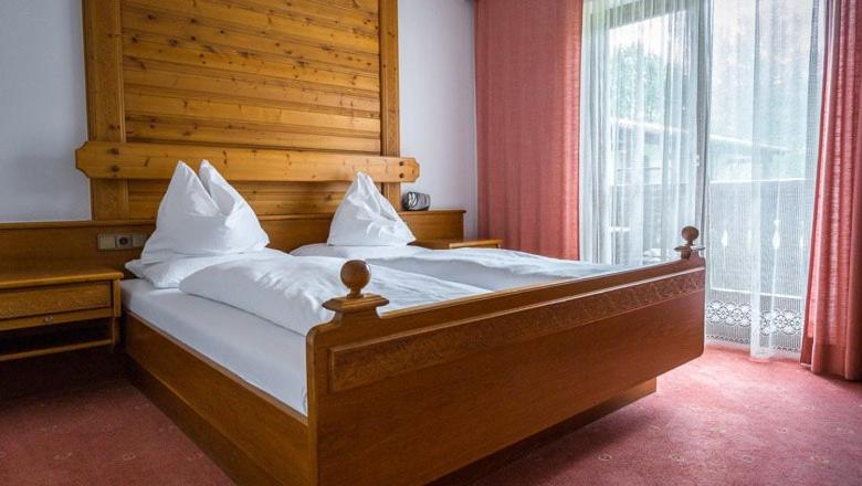 标准间, Bruckerhof