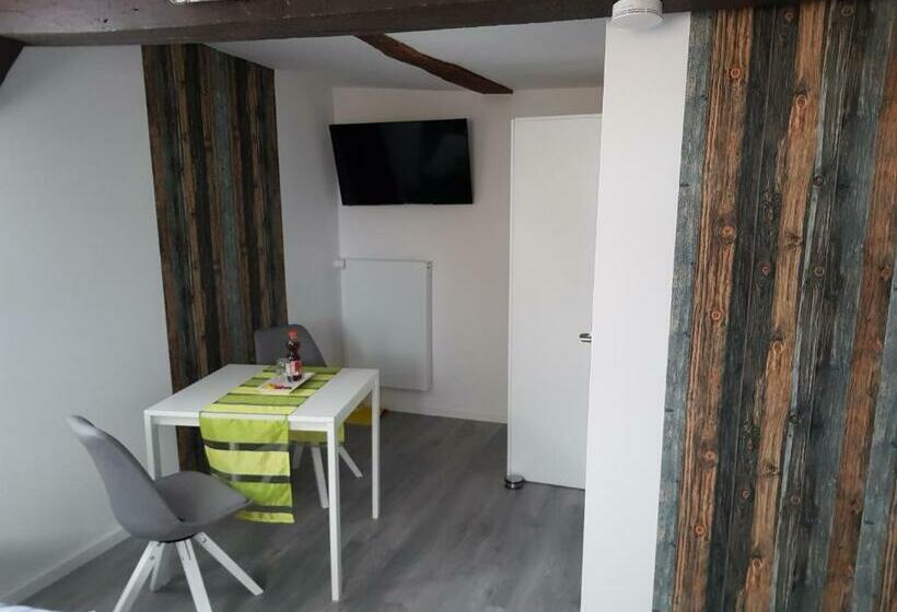 غرفة قياسية, Herberge Lurenbach