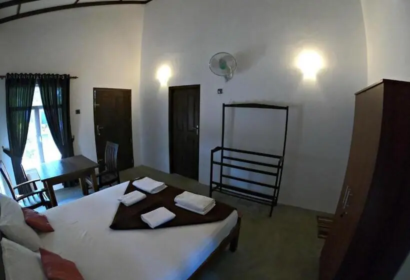 デラックスルーム, Luna Beach