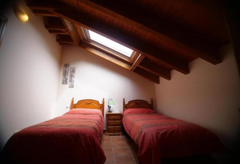 Номер Стандарт, Albergue De Portilla
