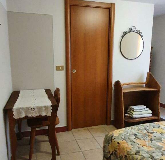 اتاق استاندارد, B&b Il Pettirosso