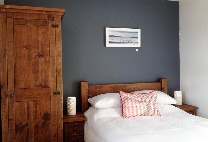 ガーデンビュースタンダードルーム, Oystercatcher