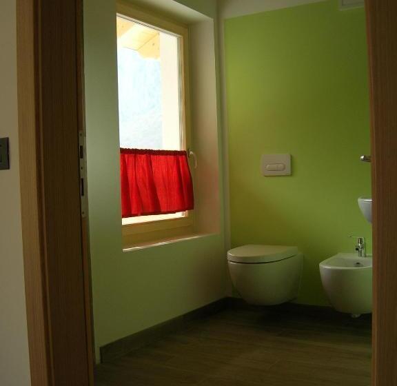 غرفة قياسية مطلة على الجبل, Agriturismo Maso Pertener  Adults Only