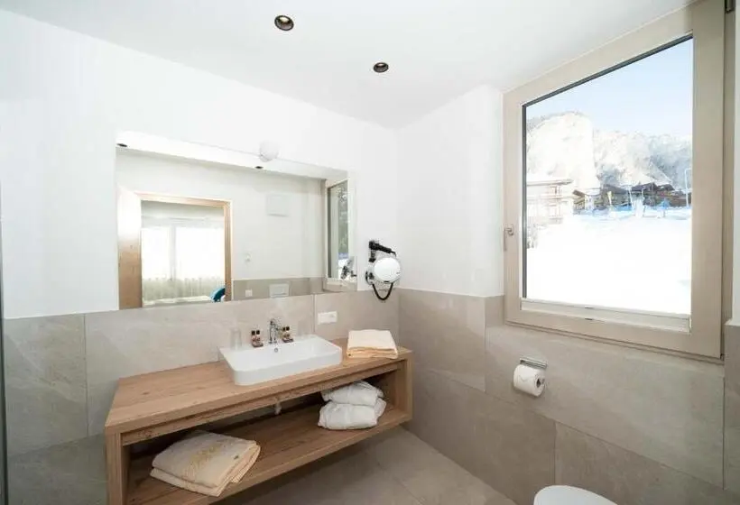 １ベッドルームのデラックスアパートメント, Villa David Dolomites