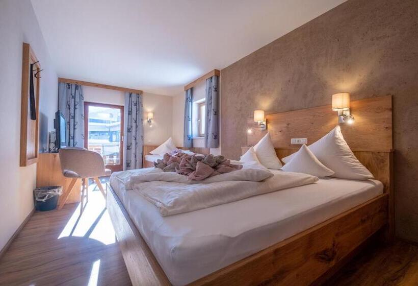 Superior Trippelrum, Pension Garni Hochmoos