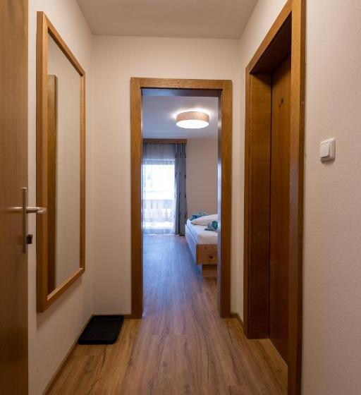 Superior Rum, Pension Garni Hochmoos