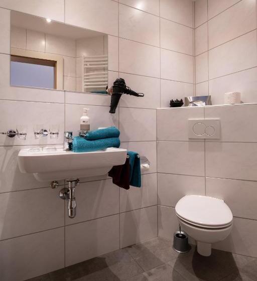 Deluxe Trippelrum, Pension Garni Hochmoos