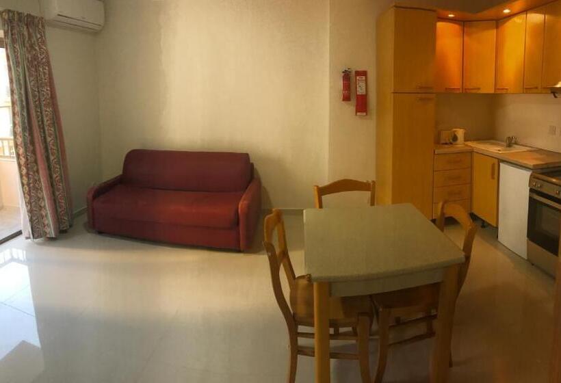 آپارتمان 1 خوابه, The Triton