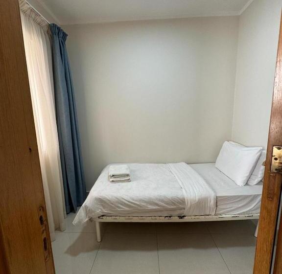 آپارتمان 1 خوابه با بالکن, The Triton