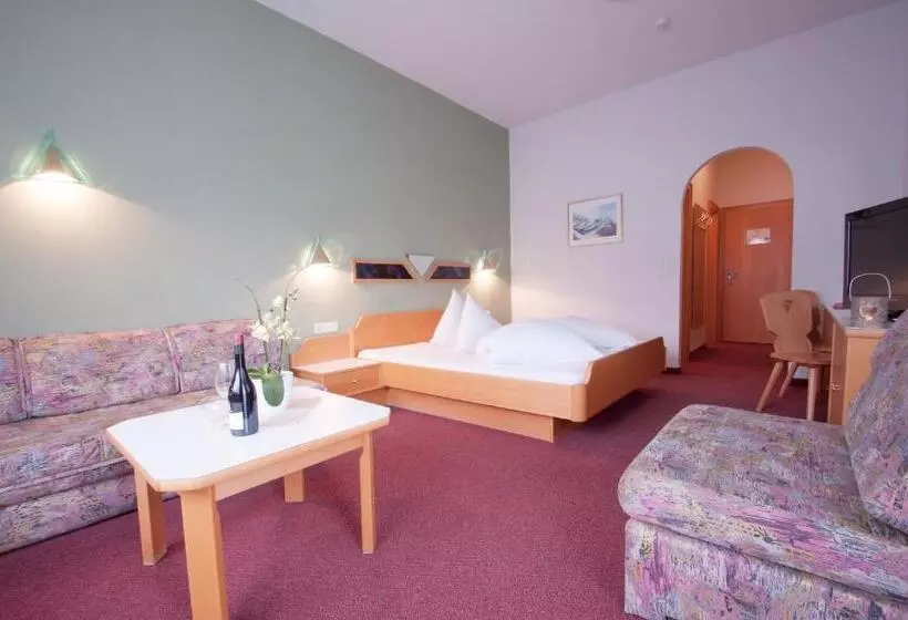 Camera Familiare, Alpenfriede
