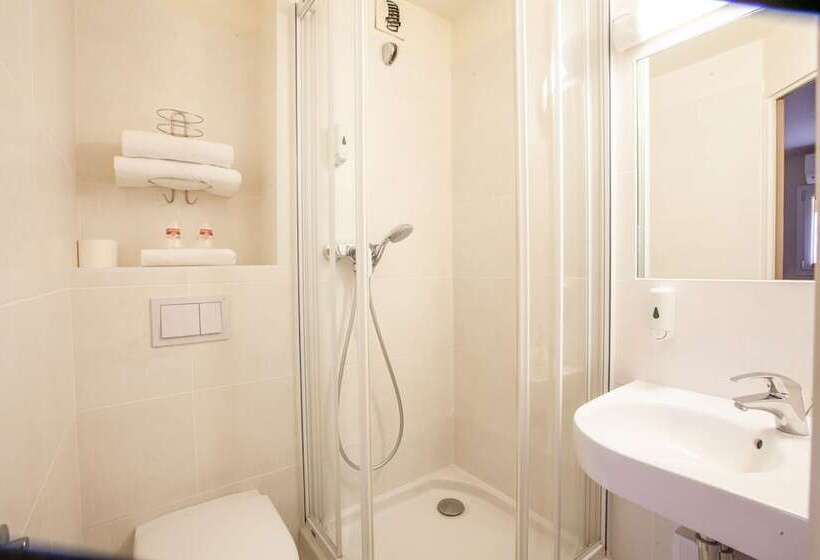 标准间, Brit Hotel Lille Centre