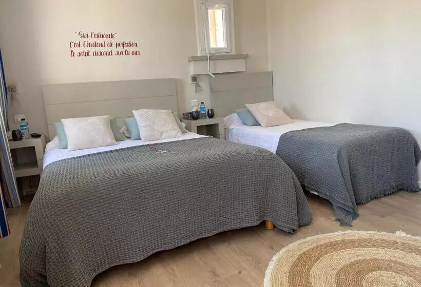Triple Room Sea View, Du Centre   Chez Janie