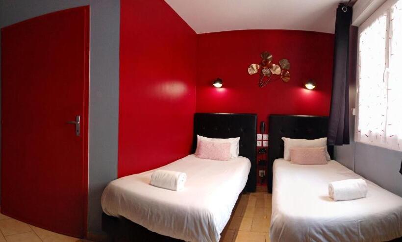 스탠다드 룸, Astoria