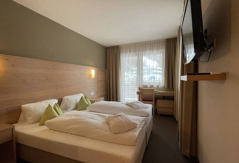 バルコニー付きスーペリアルーム, Bäckelar Wirt Superior