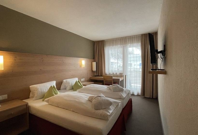 バルコニー付きスーペリアルーム, Bäckelar Wirt Superior