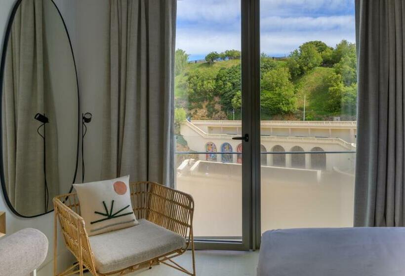 غرفة قياسية مطلّة علي البحر, Hôtel De La Plage