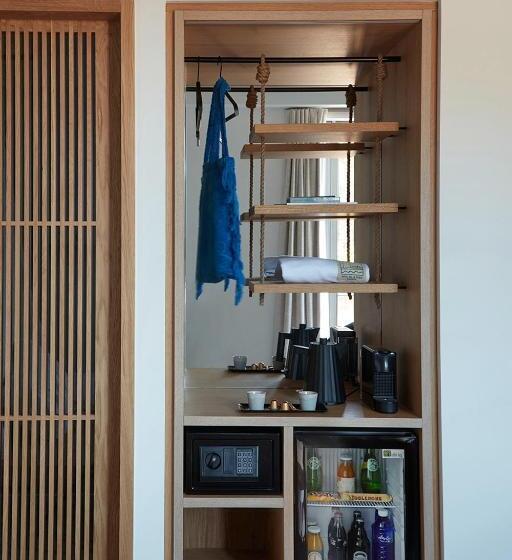 غرفة قياسية مطلّة علي البحر, Hôtel De La Plage