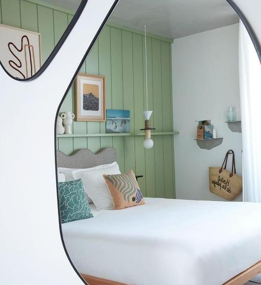 غرفة قياسية مطلّة علي البحر مزوَّدة بشُرفة, Hôtel De La Plage