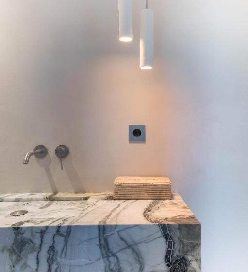 غرفة قياسية مطلّة علي البحر مزوَّدة بشُرفة, Hôtel De La Plage