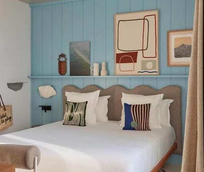 オーシャンビュースタンダードルームバルコニー付き, Hôtel De La Plage