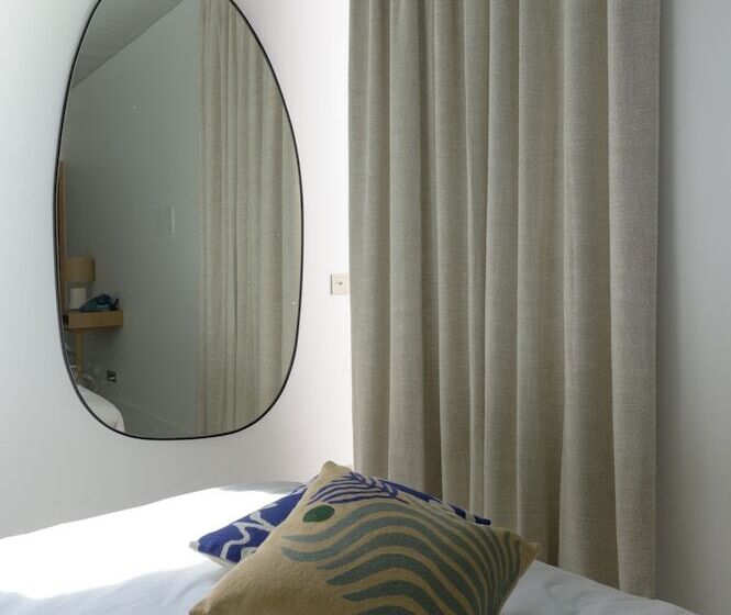 غرفة كومفورت مطلة علي البحر, Hôtel De La Plage