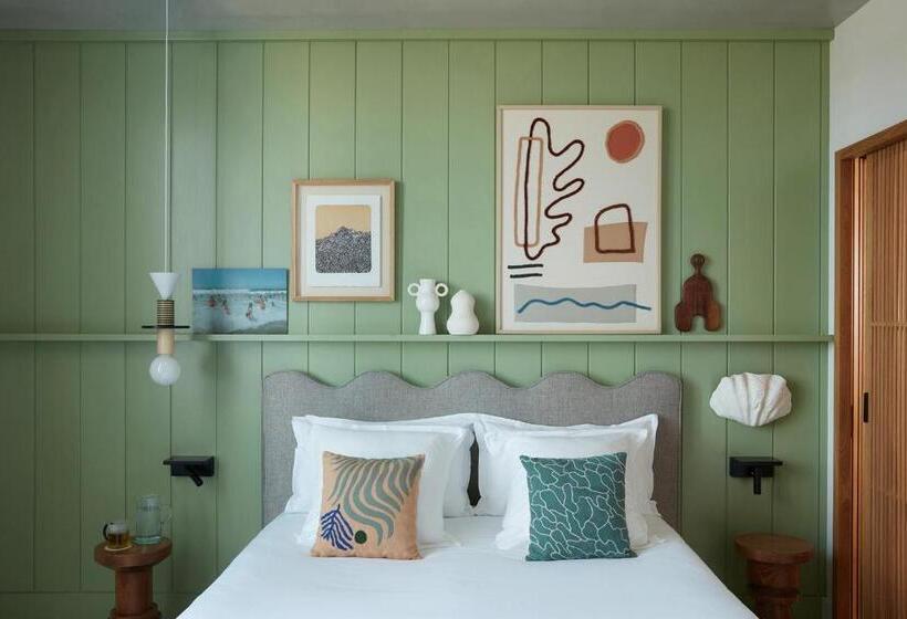 غرفة قياسية مطلّة علي البحر مزوَّدة بشُرفة, Hôtel De La Plage