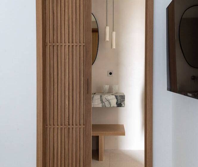 غرفة قياسية مطلّة علي البحر مزوَّدة بشُرفة, Hôtel De La Plage