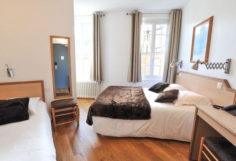 חדר סטנדרט לשלושה, Des Falaises