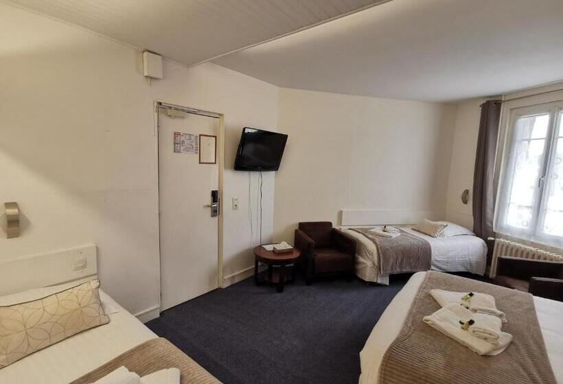 חדר משפחתי, Des Falaises