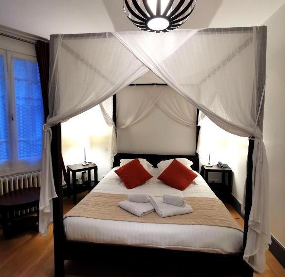 חדר סטנדרט, Des Falaises