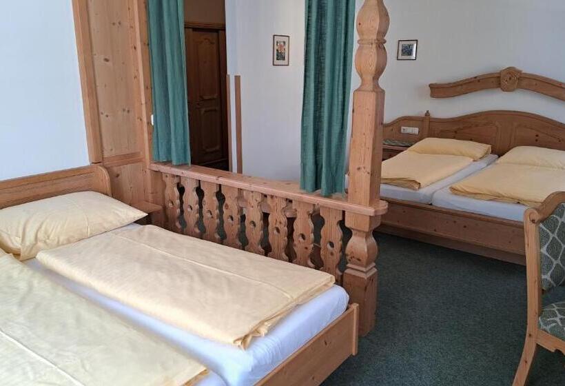 家庭间, Familiengasthof Maier