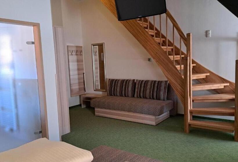 家庭套房, Familiengasthof Maier