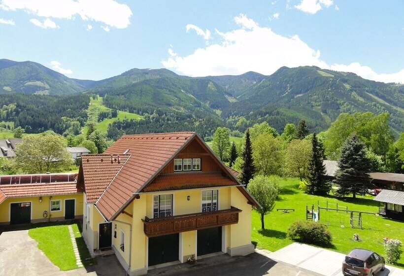 家庭间, Familiengasthof Maier