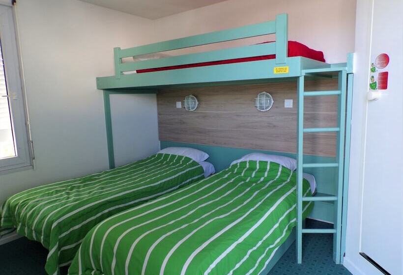 标准三人间, Stay Inn Poitiers