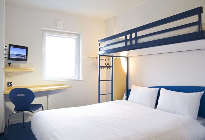 Номер Стандарт Трехместный, Ibis Budget Pouillyenauxois