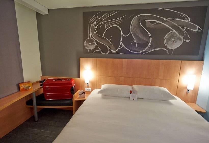 Номер Стандарт Двуспальная Кровать, Ibis Les Herbiers