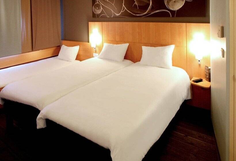 标准间, Ibis Les Herbiers