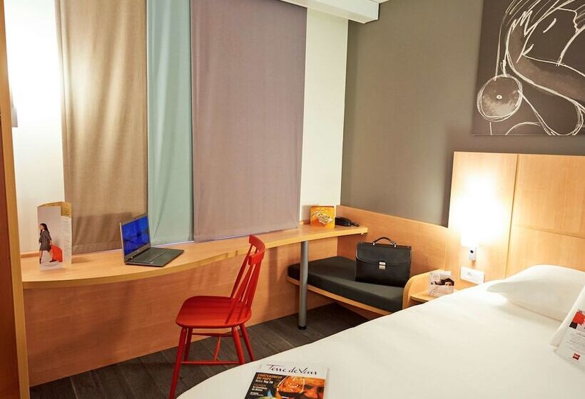 标准间, Ibis Les Herbiers