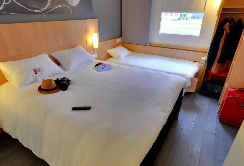 Номер Стандарт, Ibis Les Herbiers
