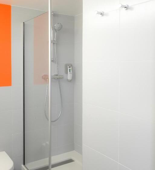 Номер Стандарт, Ibis Styles Caen Centre Gare