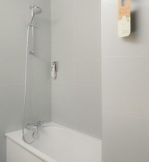 Номер Стандарт, Ibis Styles Caen Centre Gare