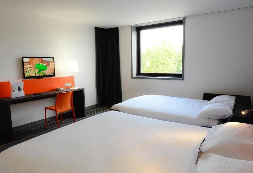 Family Suite, Ibis Styles Caen Centre Gare