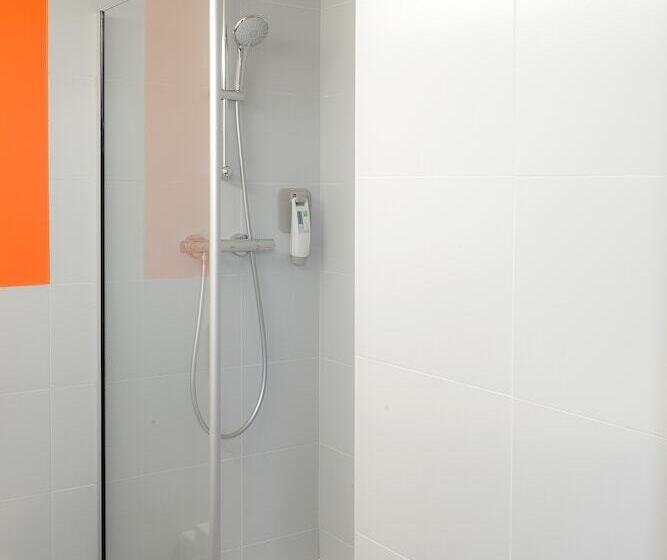 Номер Стандарт, Ibis Styles Caen Centre Gare