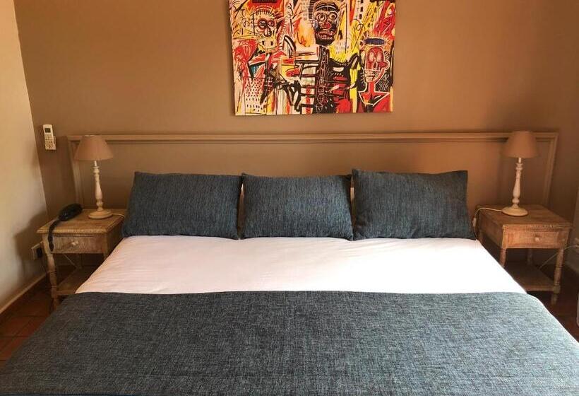 高级大房间, Les Jardins De Cassis