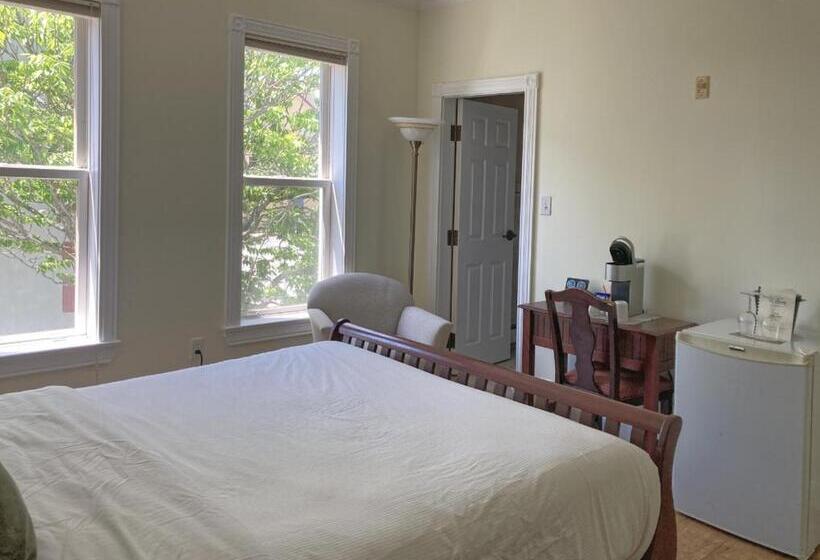 חדר סטנדרט, Lunenburg Arms