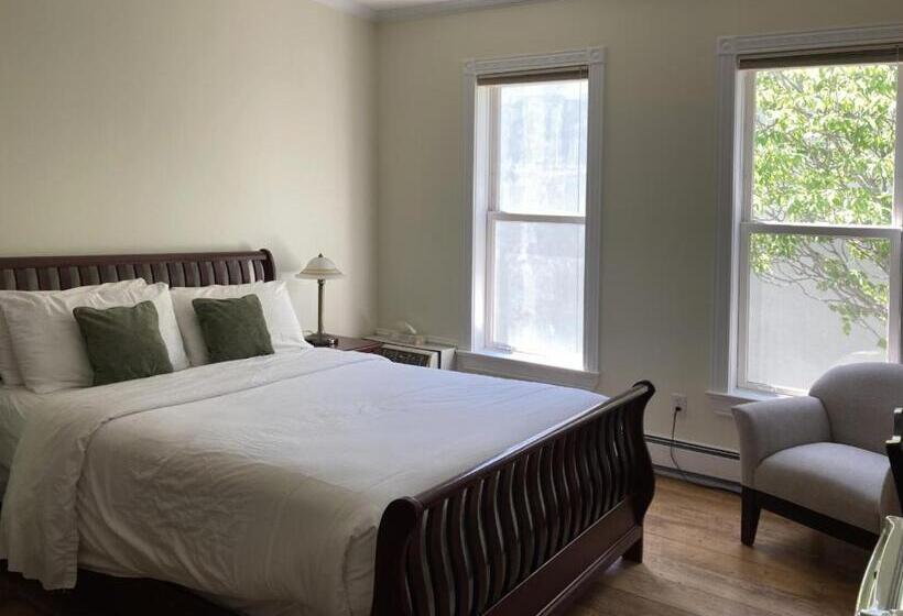 חדר סטנדרט, Lunenburg Arms